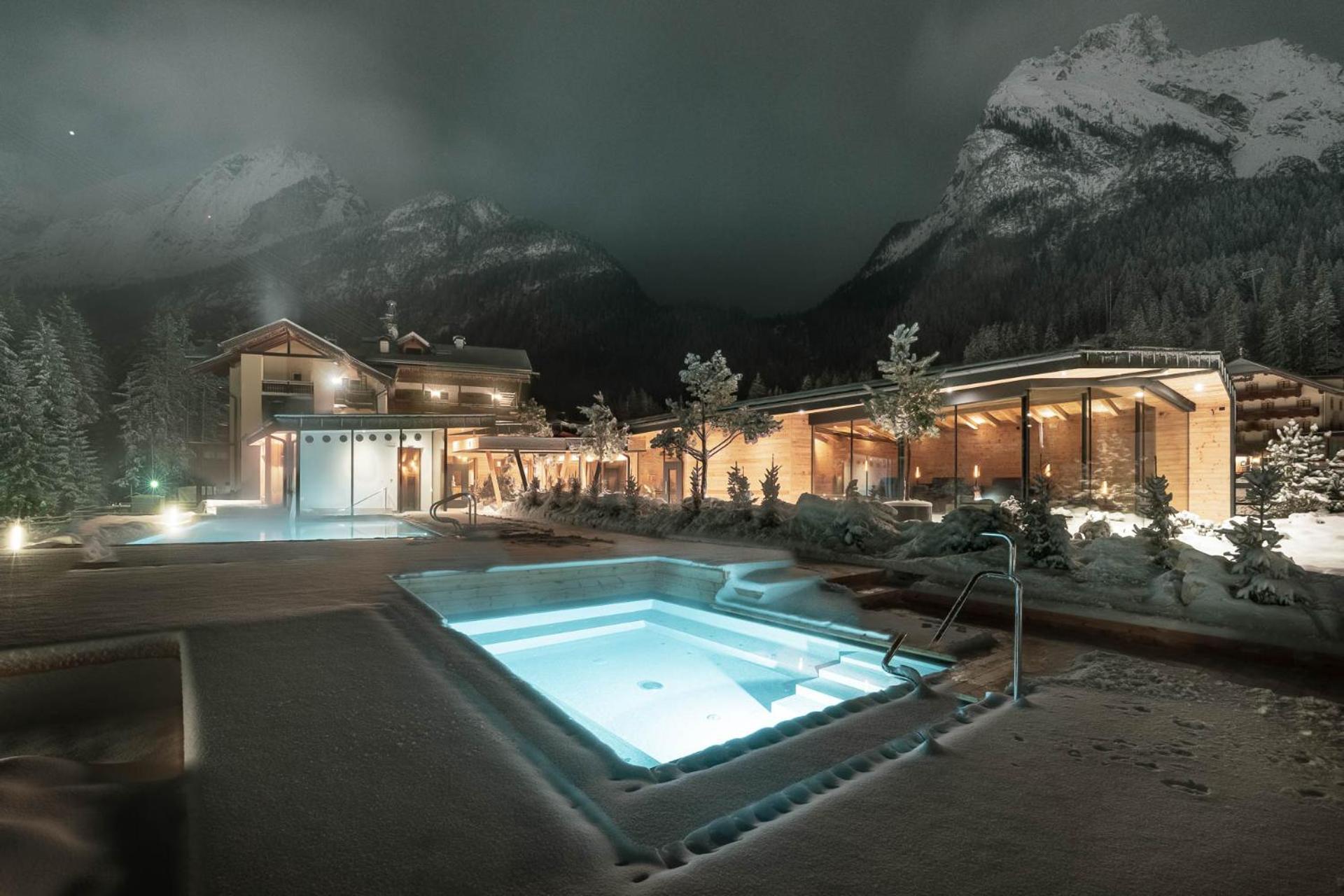 Hotel Majon Miramonti Канацеи Экстерьер фото
