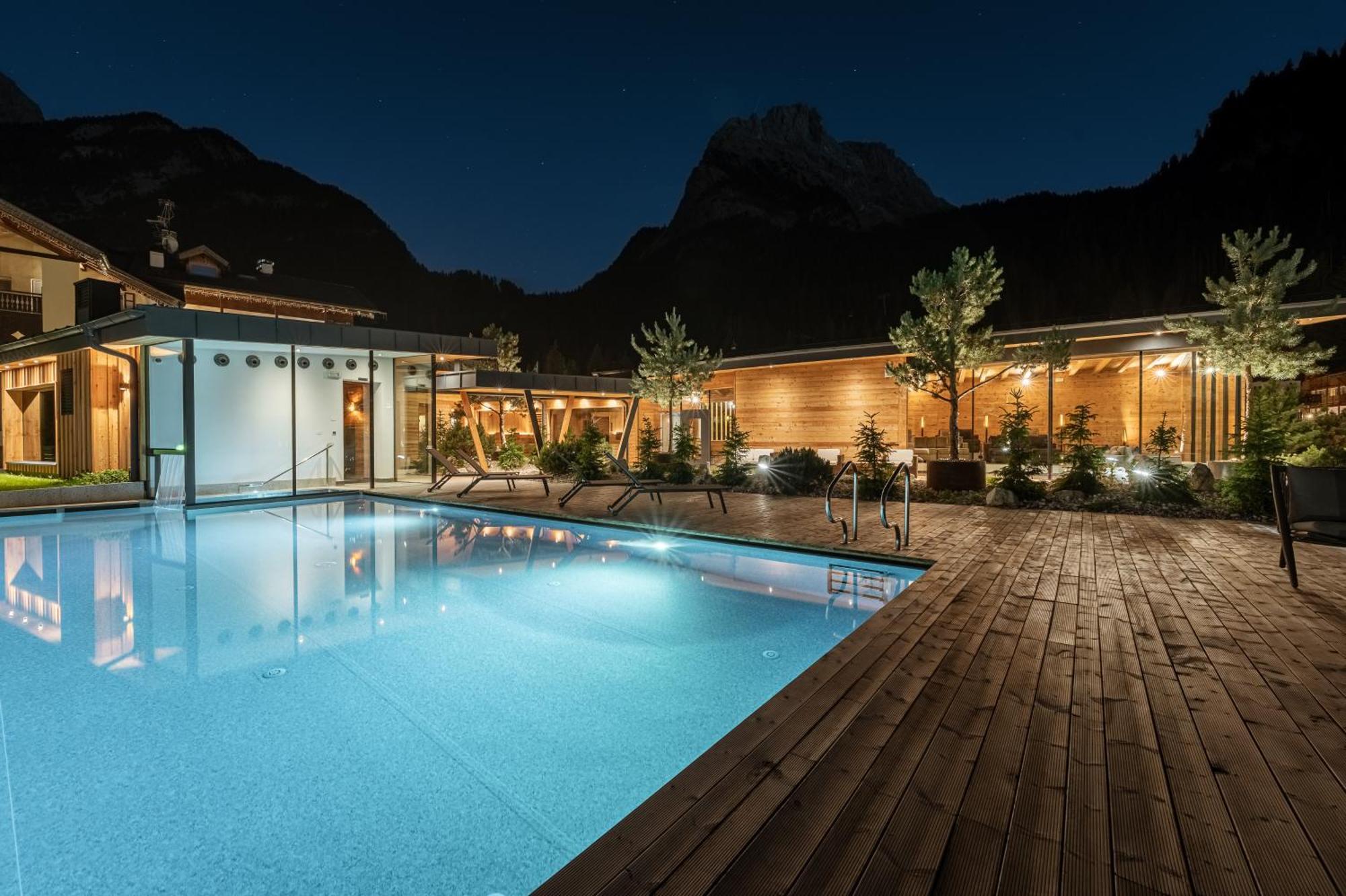Hotel Majon Miramonti Канацеи Экстерьер фото